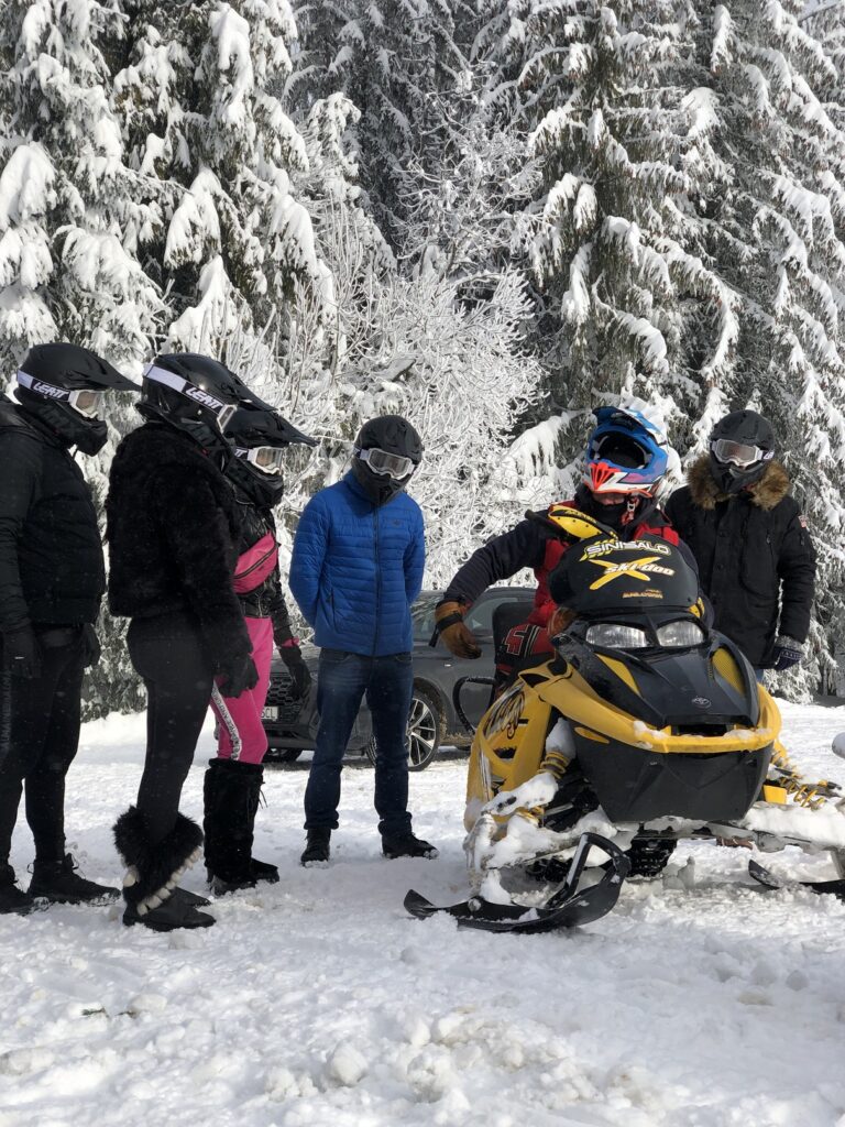 szkolenie przed wyprawą skuterem śnieżnym